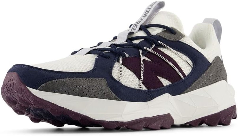 men s trail running shoe